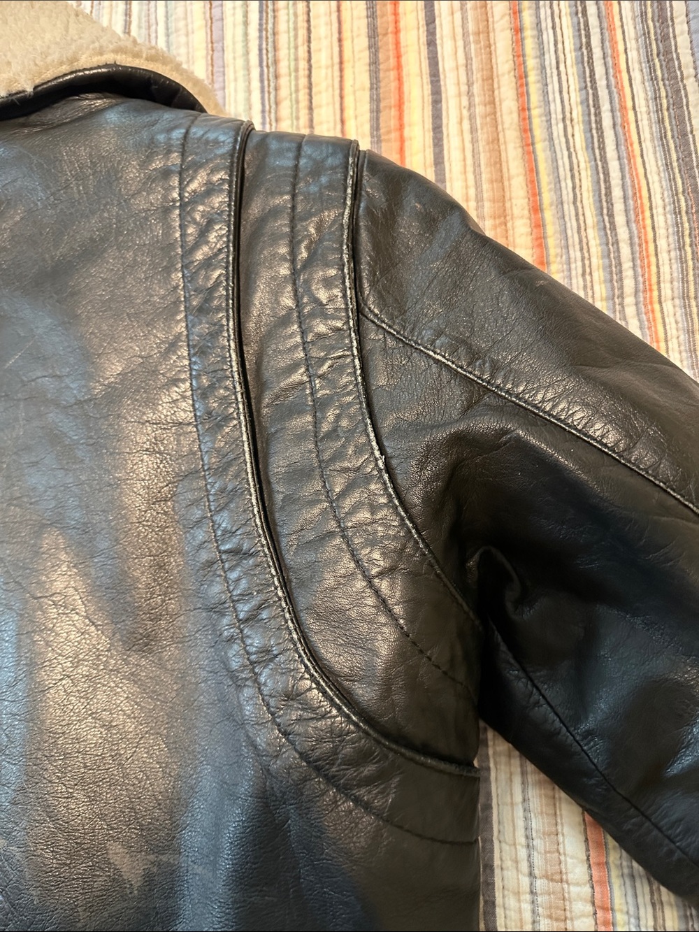 Vintage 1980’s Boys London Fog Black Real Leather Bomber Jacket Sherpa Collar - Picture 14 of 16